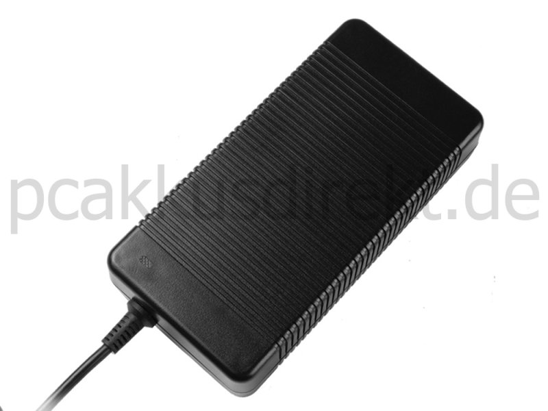 Original 230W Acer Triton PT715-51-72SD Netzteil Ladegerät